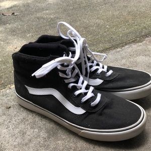 Hightop Black Vans